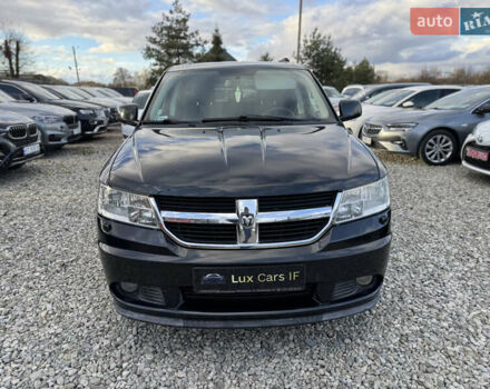 Черный Додж Джорни, объемом двигателя 1.97 л и пробегом 300 тыс. км за 7700 $, фото 3 на Automoto.ua