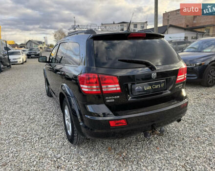 Черный Додж Джорни, объемом двигателя 1.97 л и пробегом 300 тыс. км за 7700 $, фото 9 на Automoto.ua