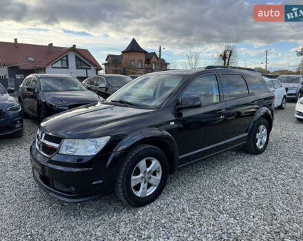 Черный Додж Джорни, объемом двигателя 1.97 л и пробегом 300 тыс. км за 7700 $, фото 6 на Automoto.ua