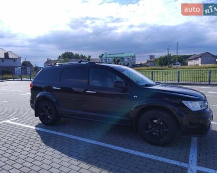 Черный Додж Джорни, объемом двигателя 2 л и пробегом 249 тыс. км за 9000 $, фото 7 на Automoto.ua