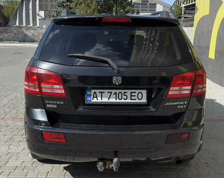 Черный Додж Джорни, объемом двигателя 2 л и пробегом 300 тыс. км за 7700 $, фото 4 на Automoto.ua