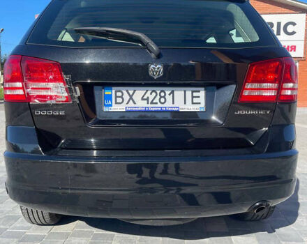 Чорний Додж Джорні, об'ємом двигуна 2.4 л та пробігом 208 тис. км за 6700 $, фото 4 на Automoto.ua