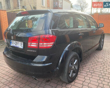 Черный Додж Джорни, объемом двигателя 2.4 л и пробегом 211 тыс. км за 8999 $, фото 28 на Automoto.ua