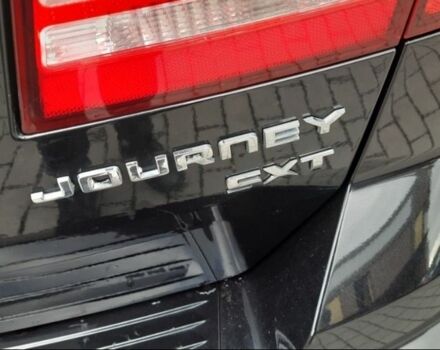 Черный Додж Джорни, объемом двигателя 2 л и пробегом 275 тыс. км за 9200 $, фото 2 на Automoto.ua