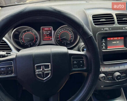 Чорний Додж Джорні, об'ємом двигуна 2.36 л та пробігом 310 тис. км за 9000 $, фото 8 на Automoto.ua