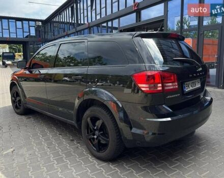 Черный Додж Джорни, объемом двигателя 2.4 л и пробегом 305 тыс. км за 8700 $, фото 9 на Automoto.ua