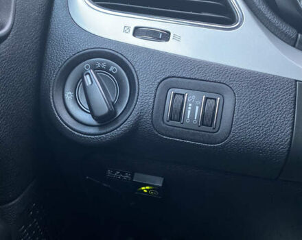 Черный Додж Джорни, объемом двигателя 2.36 л и пробегом 260 тыс. км за 8500 $, фото 23 на Automoto.ua