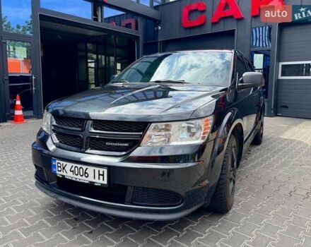 Черный Додж Джорни, объемом двигателя 2.4 л и пробегом 305 тыс. км за 8700 $, фото 2 на Automoto.ua