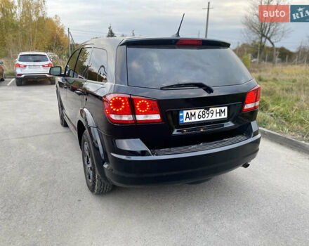 Черный Додж Джорни, объемом двигателя 2.36 л и пробегом 260 тыс. км за 8500 $, фото 8 на Automoto.ua