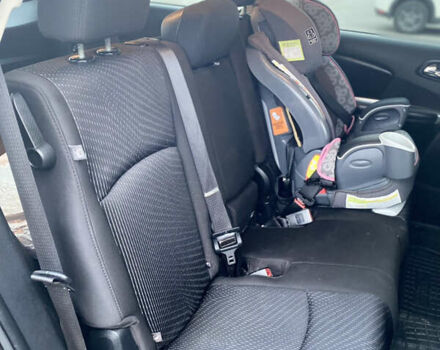 Черный Додж Джорни, объемом двигателя 2.36 л и пробегом 260 тыс. км за 8500 $, фото 24 на Automoto.ua