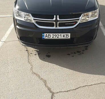 Черный Додж Джорни, объемом двигателя 2.4 л и пробегом 249 тыс. км за 9600 $, фото 3 на Automoto.ua