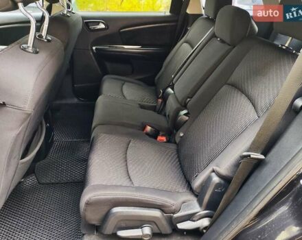 Додж Джорни 2012 в Харькове на Automoto.ua Черный Додж Джорни, объемом двигателя 2.36 л и пробегом 290 тыс. км за 9500 $, фото 10 на Automoto.ua