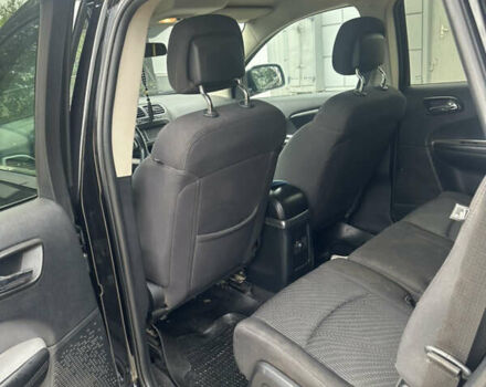 Черный Додж Джорни, объемом двигателя 2.36 л и пробегом 200 тыс. км за 8800 $, фото 8 на Automoto.ua