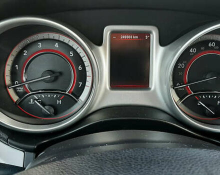 Черный Додж Джорни, объемом двигателя 2.4 л и пробегом 249 тыс. км за 9600 $, фото 9 на Automoto.ua