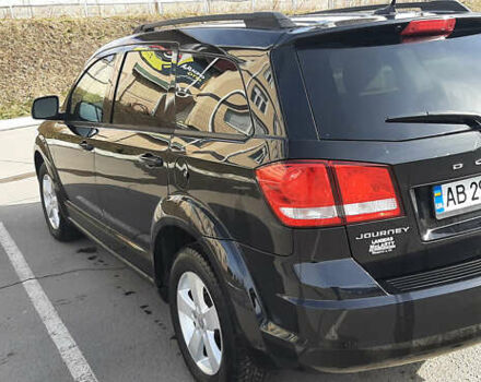 Черный Додж Джорни, объемом двигателя 2.4 л и пробегом 249 тыс. км за 9600 $, фото 8 на Automoto.ua