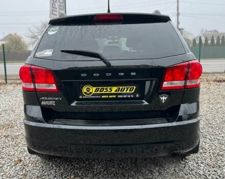 Чорний Додж Джорні, об'ємом двигуна 2.4 л та пробігом 157 тис. км за 9000 $, фото 5 на Automoto.ua
