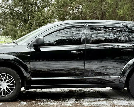 Черный Додж Джорни, объемом двигателя 2.36 л и пробегом 230 тыс. км за 9500 $, фото 8 на Automoto.ua