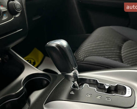 Чорний Додж Джорні, об'ємом двигуна 2.36 л та пробігом 157 тис. км за 9000 $, фото 14 на Automoto.ua