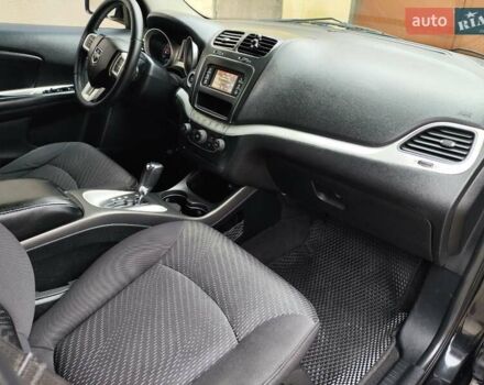 Додж Джорни 2012 в Харькове на Automoto.ua Черный Додж Джорни, объемом двигателя 2.36 л и пробегом 290 тыс. км за 9500 $, фото 14 на Automoto.ua