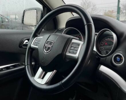Чорний Додж Джорні, об'ємом двигуна 2.4 л та пробігом 157 тис. км за 9000 $, фото 10 на Automoto.ua