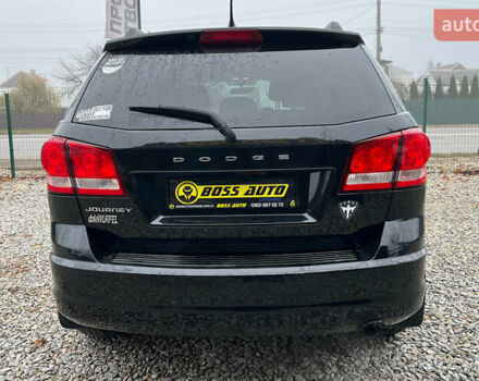 Чорний Додж Джорні, об'ємом двигуна 2.36 л та пробігом 157 тис. км за 9000 $, фото 5 на Automoto.ua