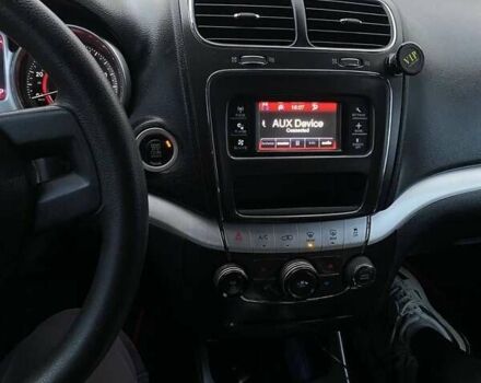 Чорний Додж Джорні, об'ємом двигуна 3.6 л та пробігом 280 тис. км за 10000 $, фото 3 на Automoto.ua