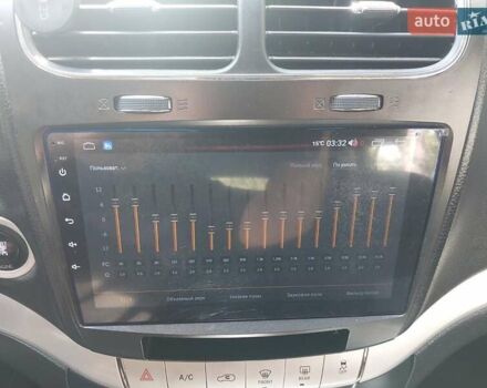 Черный Додж Джорни, объемом двигателя 2.36 л и пробегом 134 тыс. км за 9500 $, фото 15 на Automoto.ua