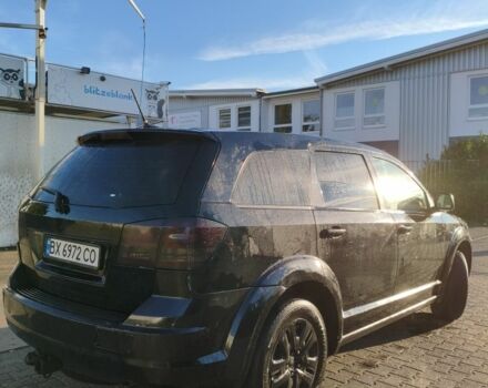 Черный Додж Джорни, объемом двигателя 2.4 л и пробегом 274 тыс. км за 8466 $, фото 6 на Automoto.ua