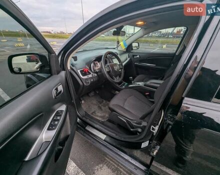 Чорний Додж Джорні, об'ємом двигуна 2.36 л та пробігом 277 тис. км за 9800 $, фото 15 на Automoto.ua