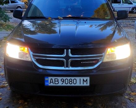 Черный Додж Джорни, объемом двигателя 2.4 л и пробегом 291 тыс. км за 9150 $, фото 1 на Automoto.ua