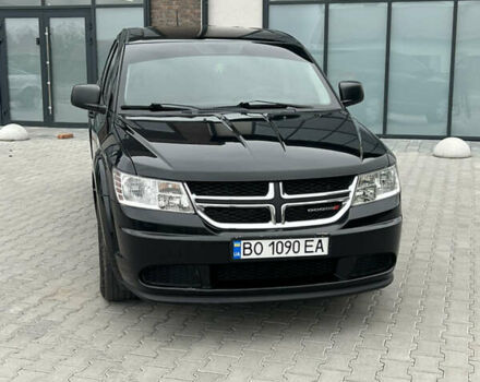 Чорний Додж Джорні, об'ємом двигуна 2.36 л та пробігом 218 тис. км за 9000 $, фото 1 на Automoto.ua