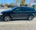 Черный Додж Джорни, объемом двигателя 2.4 л и пробегом 202 тыс. км за 12500 $, фото 2 на Automoto.ua