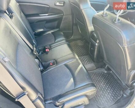 Черный Додж Джорни, объемом двигателя 2.4 л и пробегом 202 тыс. км за 12500 $, фото 14 на Automoto.ua