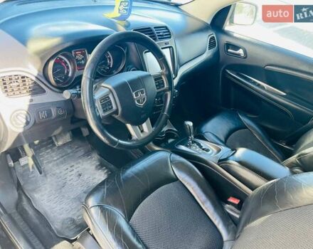 Черный Додж Джорни, объемом двигателя 2.4 л и пробегом 202 тыс. км за 12500 $, фото 8 на Automoto.ua