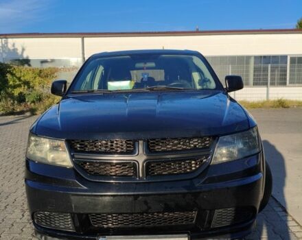 Черный Додж Джорни, объемом двигателя 2.4 л и пробегом 274 тыс. км за 8466 $, фото 7 на Automoto.ua