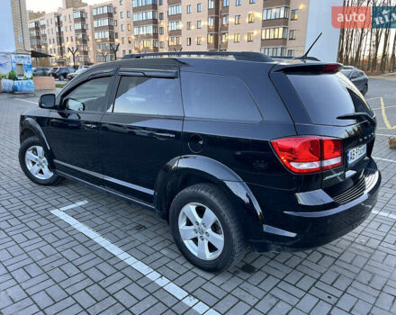 Черный Додж Джорни, объемом двигателя 2.36 л и пробегом 182 тыс. км за 11200 $, фото 8 на Automoto.ua