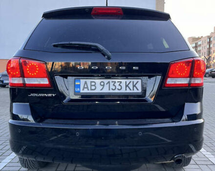 Черный Додж Джорни, объемом двигателя 2.36 л и пробегом 182 тыс. км за 11200 $, фото 7 на Automoto.ua