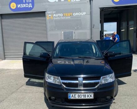 Чорний Додж Джорні, об'ємом двигуна 2.4 л та пробігом 230 тис. км за 8600 $, фото 2 на Automoto.ua