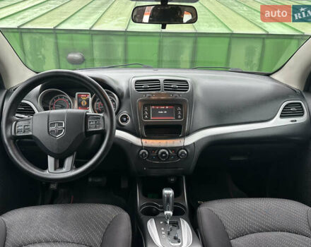 Чорний Додж Джорні, об'ємом двигуна 2.36 л та пробігом 222 тис. км за 8200 $, фото 27 на Automoto.ua