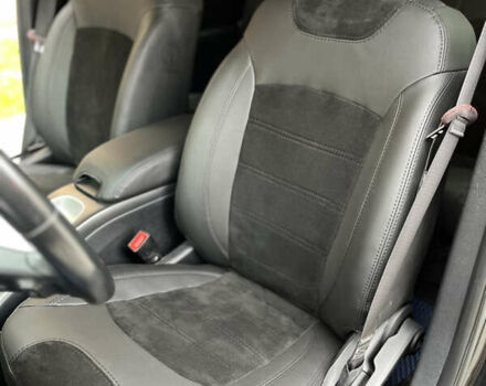 Черный Додж Джорни, объемом двигателя 2.36 л и пробегом 182 тыс. км за 11200 $, фото 1 на Automoto.ua