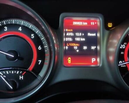 Черный Додж Джорни, объемом двигателя 2.36 л и пробегом 292 тыс. км за 9100 $, фото 1 на Automoto.ua