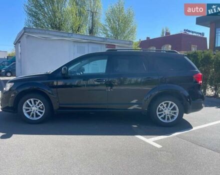 Черный Додж Джорни, объемом двигателя 3.6 л и пробегом 214 тыс. км за 10700 $, фото 4 на Automoto.ua