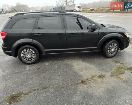 Черный Додж Джорни, объемом двигателя 2.36 л и пробегом 210 тыс. км за 9900 $, фото 1 на Automoto.ua