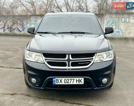 Черный Додж Джорни, объемом двигателя 3.6 л и пробегом 250 тыс. км за 10500 $, фото 4 на Automoto.ua