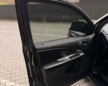 Черный Додж Джорни, объемом двигателя 2.36 л и пробегом 161 тыс. км за 9900 $, фото 57 на Automoto.ua