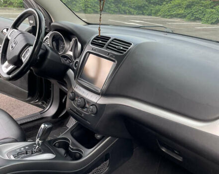 Черный Додж Джорни, объемом двигателя 3.6 л и пробегом 200 тыс. км за 12500 $, фото 8 на Automoto.ua