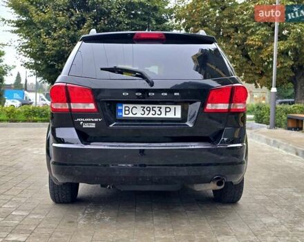 Черный Додж Джорни, объемом двигателя 2.36 л и пробегом 161 тыс. км за 10500 $, фото 3 на Automoto.ua