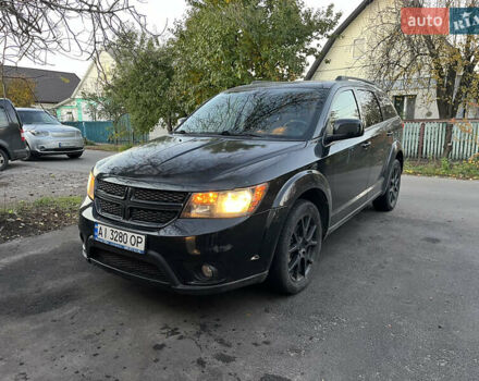 Додж Джорни 2015 в Белой Церкве на Automoto.ua Черный Додж Джорни, объемом двигателя 2.36 л и пробегом 195 тыс. км за 11500 $, фото 1 на Automoto.ua
