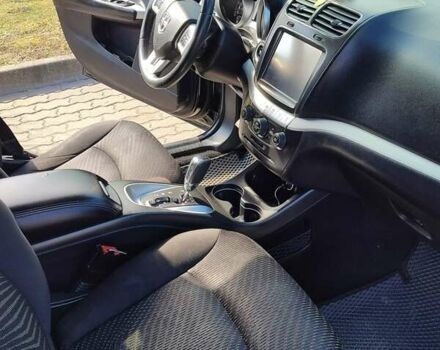 Чорний Додж Джорні, об'ємом двигуна 2.36 л та пробігом 202 тис. км за 11800 $, фото 15 на Automoto.ua