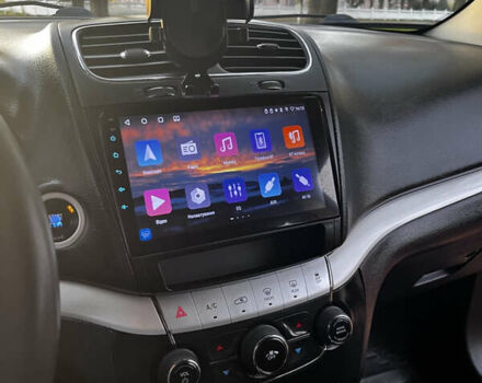 Черный Додж Джорни, объемом двигателя 2.36 л и пробегом 180 тыс. км за 11800 $, фото 11 на Automoto.ua